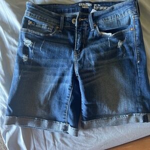 Women’s shorts